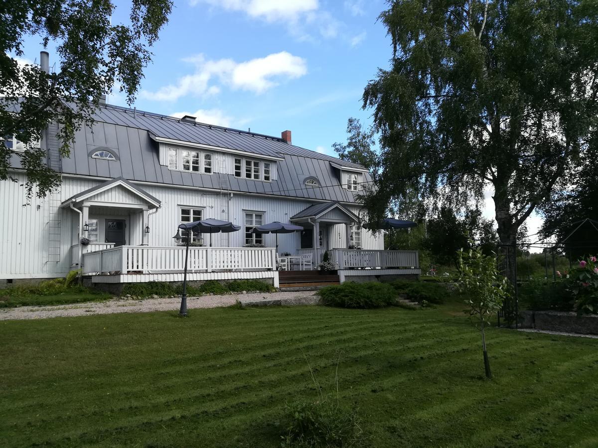 Hotelli Huiskankorpi Boutique Hotel Nivala Exteriör bild